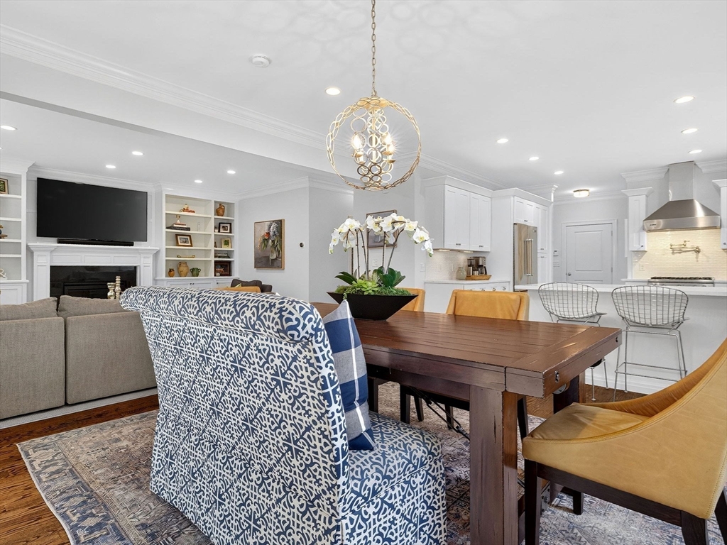 25 Bryn Mawr Road Wellesley, MA 02482 - Photo 7 of 34