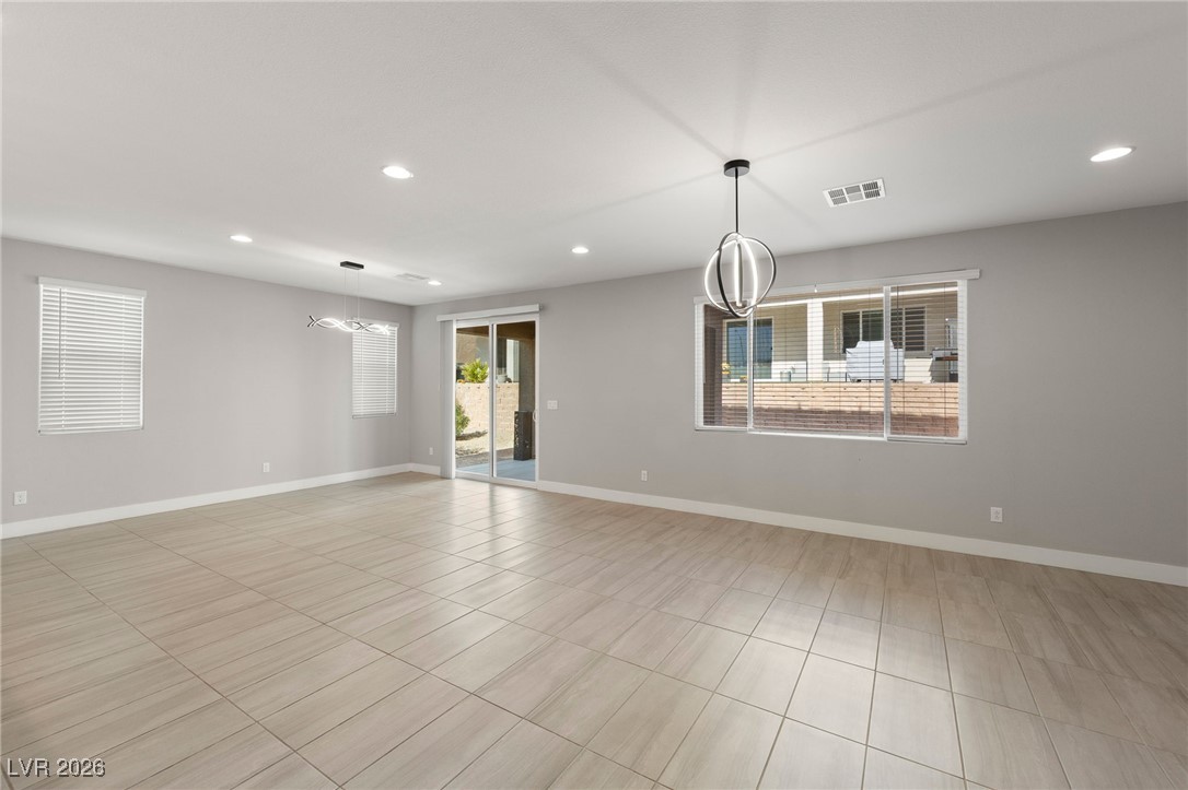 129 Parliament Point Mesquite, NV 89027 - Photo 5 of 24