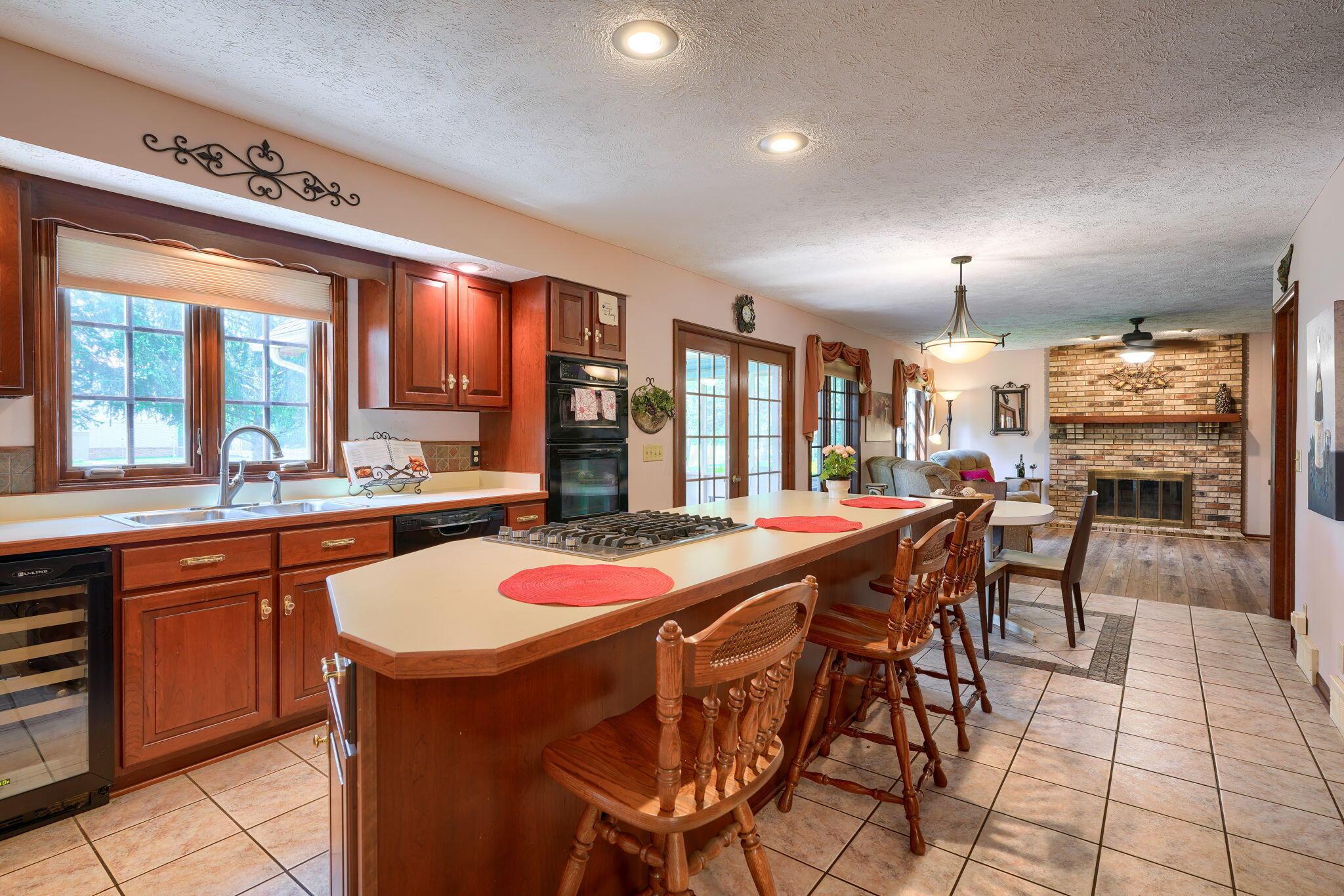 1457 Woodridge Road Marion, OH 43302 - Photo 14 of 80 Kitchen