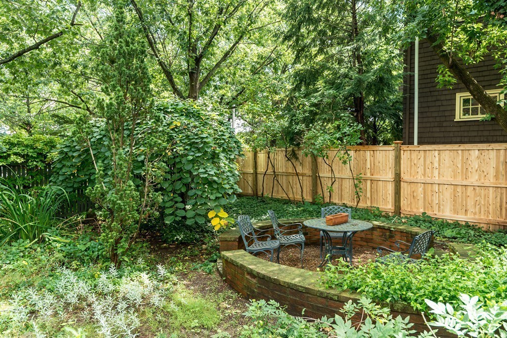 82 Highland Road, Unit 3 Brookline, MA 02445 - Photo 17 of 17 Gallery Image 17
