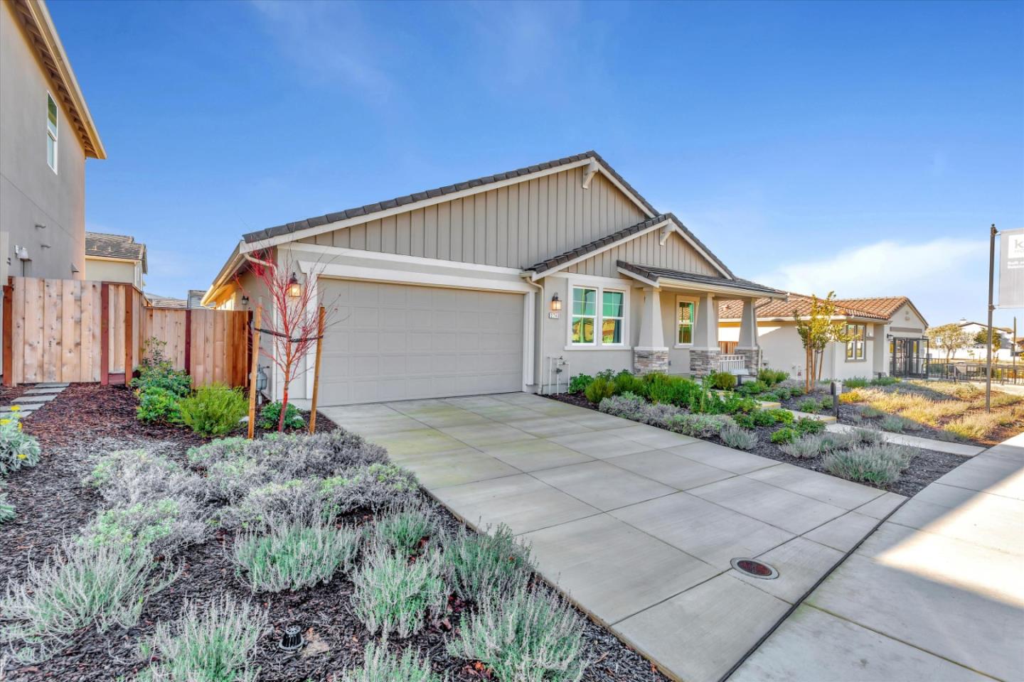 2740 Glenview Drive Hollister, CA 95023 - Photo 2 of 62