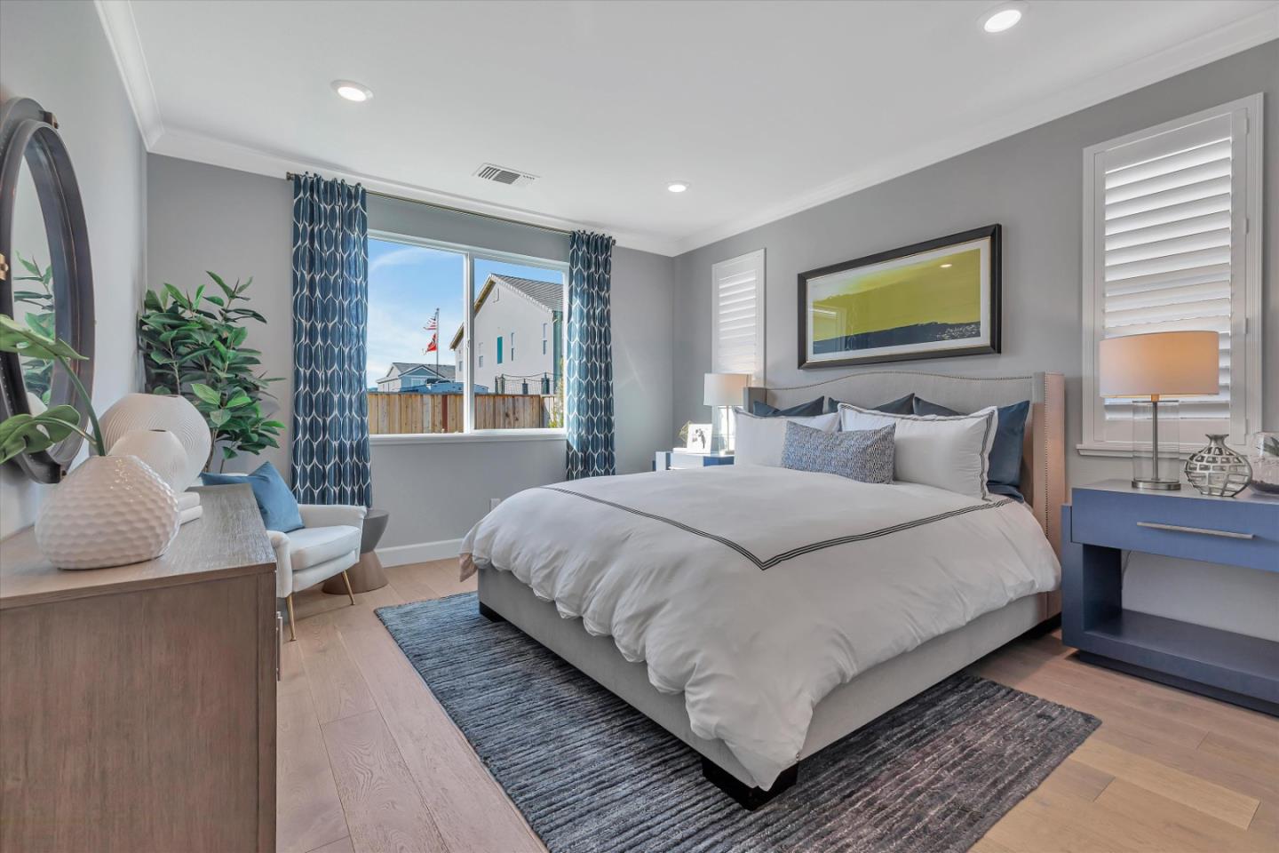 2740 Glenview Drive Hollister, CA 95023 - Photo 35 of 62 a bedroom with a large bed and a window