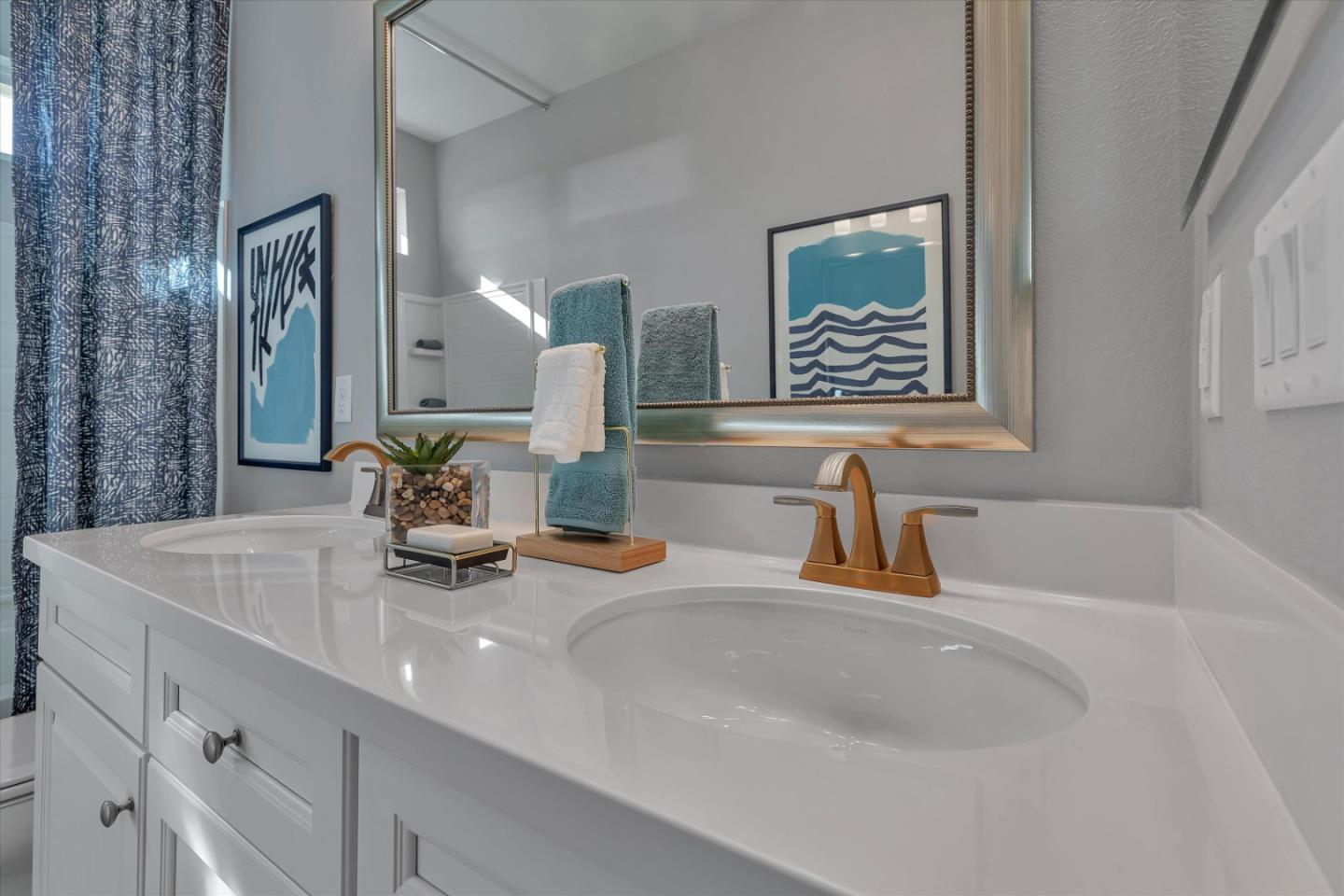 2740 Glenview Drive Hollister, CA 95023 - Photo 47 of 62 a bathroom with sink and a mirror