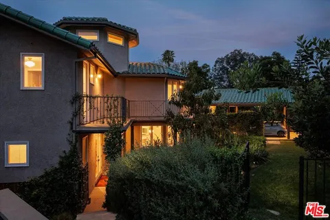 $2,995,000 | 804 Mt Washington Drive, Los Angeles, CA 90065