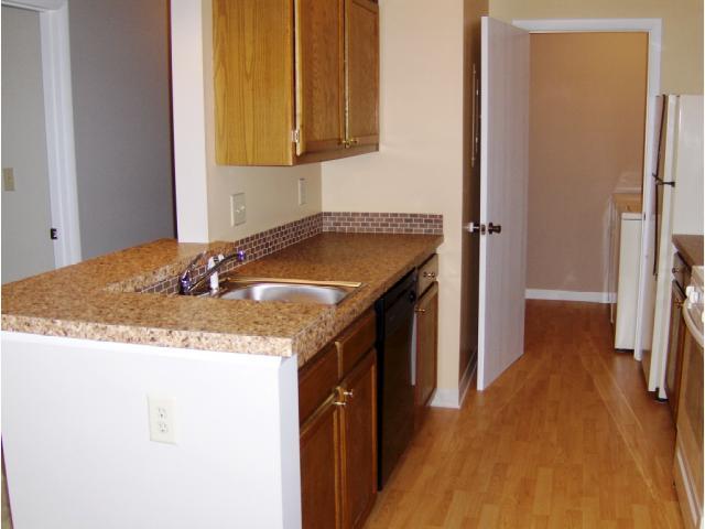 2283 Hedgerow Road, Unit 2283H Columbus, OH 43220 - Photo 5 of 12 Additional Photo