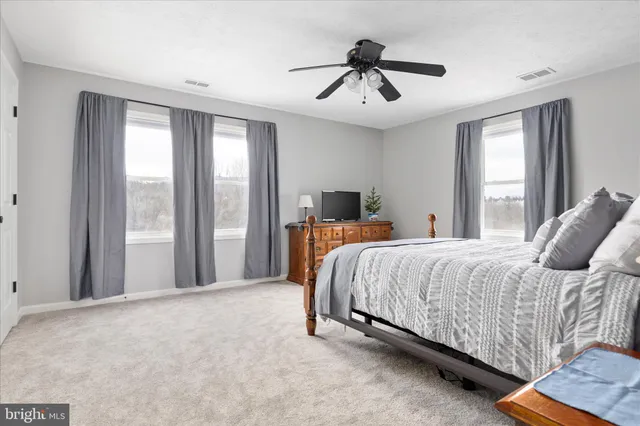 $198,500 | 185 Hailey Lane, Strasburg, VA 22657