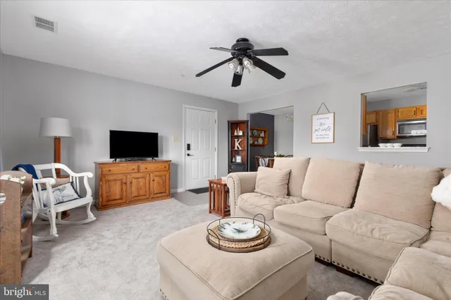 $198,500 | 185 Hailey Lane, Strasburg, VA 22657