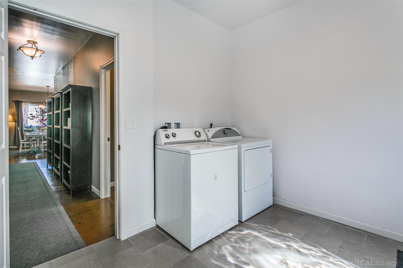 6990 Wiltsie Road Lexington, MI 48450 - Photo 22 of 29 Laundry Room