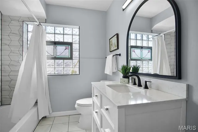 $409,000 | 5500 Lindenwood Avenue, St. Louis, MO 63109