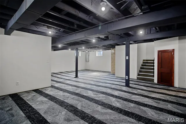 $409,000 | 5500 Lindenwood Avenue, St. Louis, MO 63109