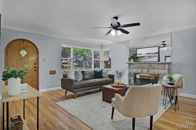 $409,000 | 5500 Lindenwood Avenue, St. Louis, MO 63109