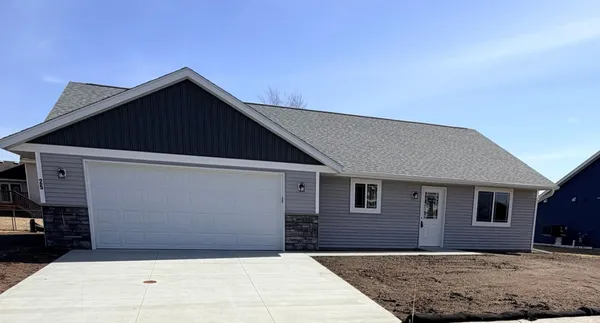 $360,000 | 425 4th Avenue Southeast, St. Joseph, MN 56374