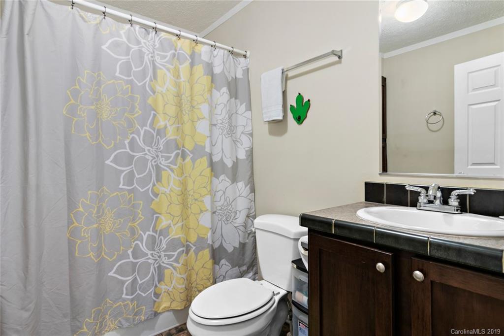 1579 Old Fort Road Fairview, NC 28730 - Photo 27 of 40 Gallery Image 27