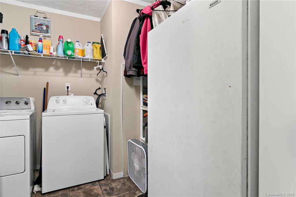 1579 Old Fort Road Fairview, NC 28730 - Photo 32 of 40 Gallery Image 32