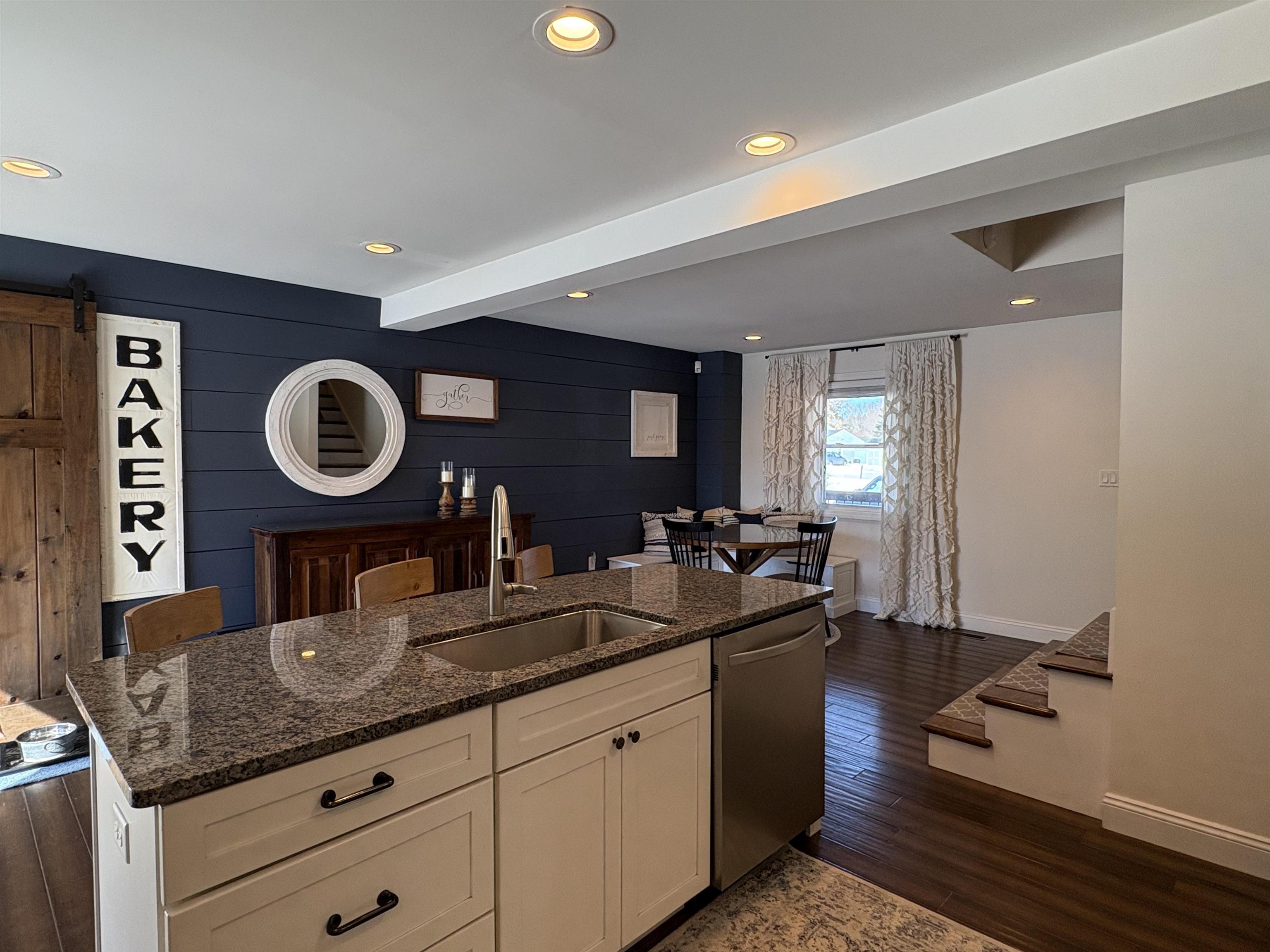 79 Meadow Road Milton, VT 05468 - Photo 10 of 39