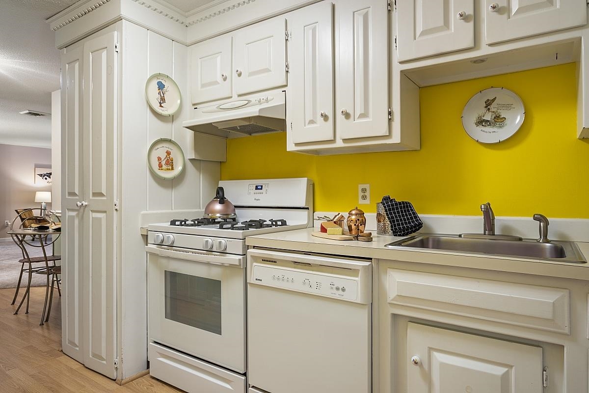 152 Cannongate III Road Nashua, NH 03063 - Photo 10 of 27 Gallery Image 10