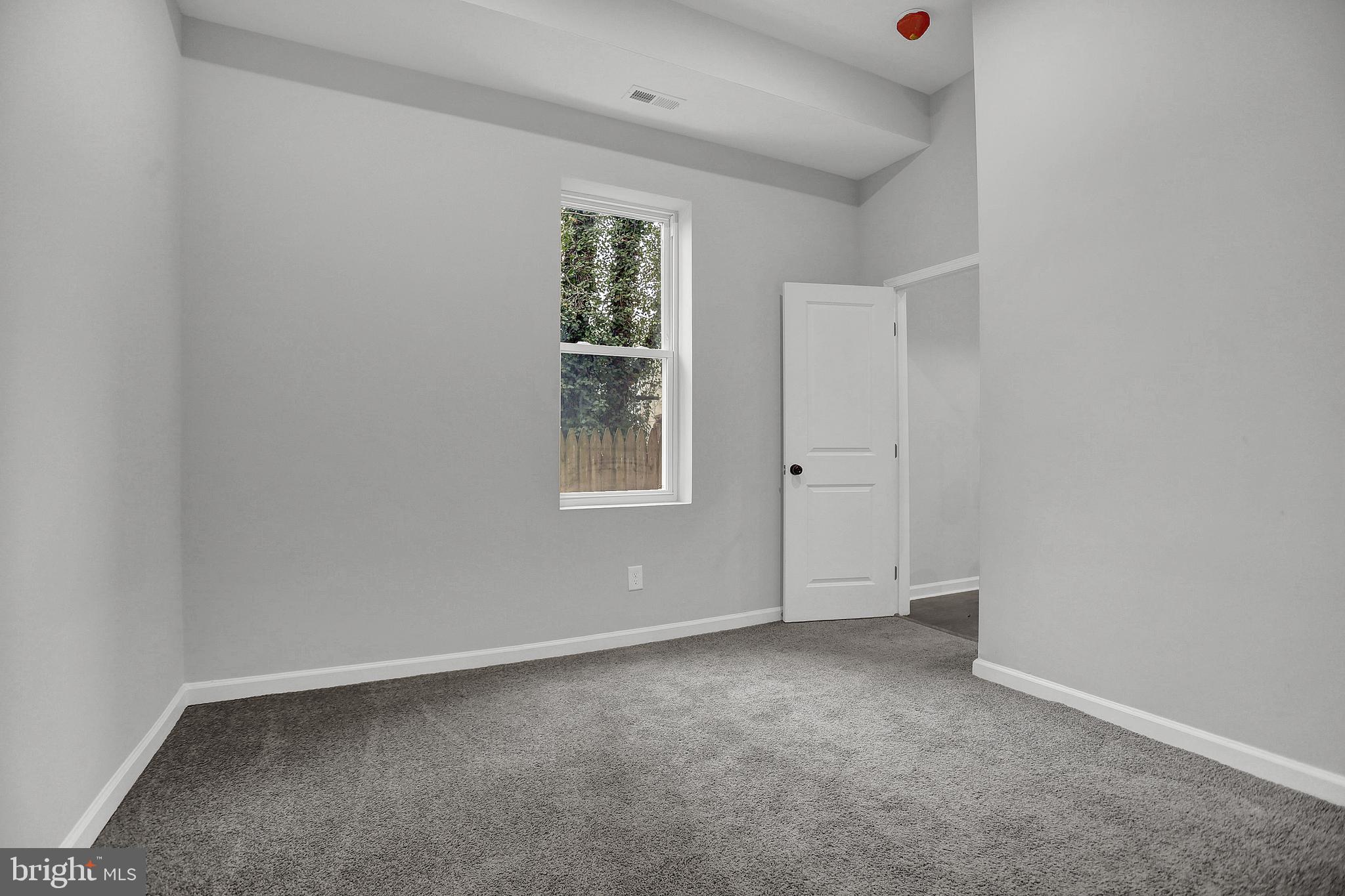 1219 North Eden Street Baltimore, MD 21213 - Photo 26 of 36 1st Floor master Bedroom
