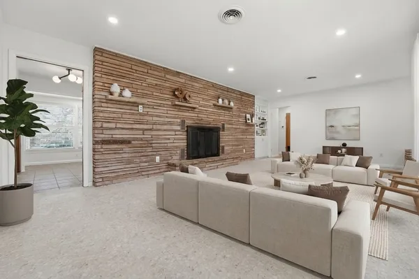 $4,600 | 502 Sunrise Circle, Austin, TX 78704