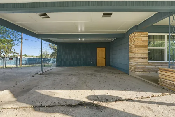 $4,600 | 502 Sunrise Circle, Austin, TX 78704