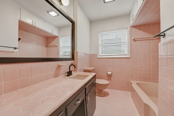 $4,600 | 502 Sunrise Circle, Austin, TX 78704
