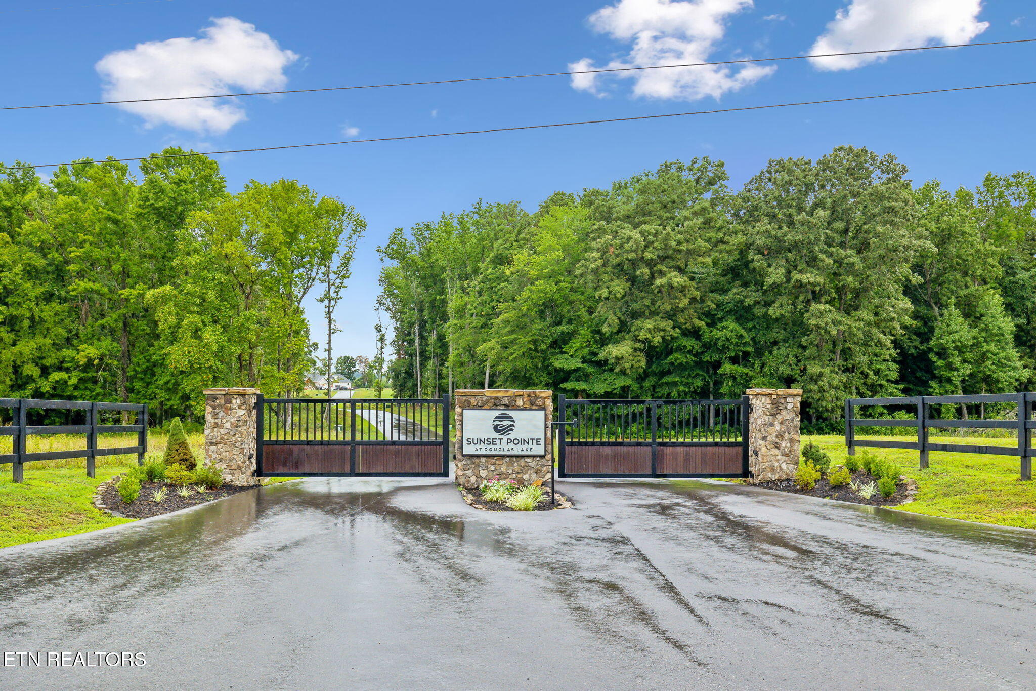 27 Sunset Boulevard White Pine, TN 37890 - Photo 1 of 12 Sunset Pointe At Douglas Lake