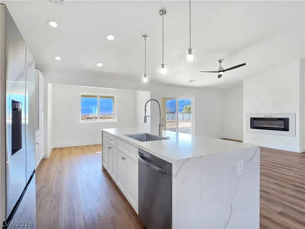 $649,900 | 5880 Johnnie Mine Street, Pahrump, NV 89060