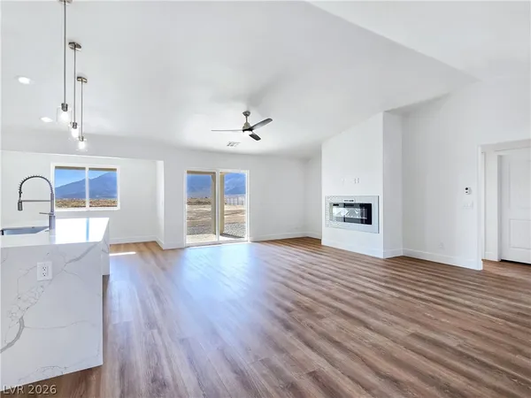 $649,900 | 5880 Johnnie Mine Street, Pahrump, NV 89060