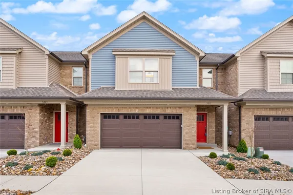 $299,900 | 5211 North Hampton Court, Unit LOT #1517, Charlestown, IN 47111