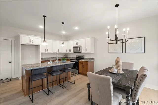 $299,900 | 5211 North Hampton Court, Unit LOT #1517, Charlestown, IN 47111