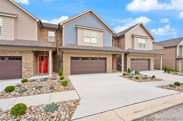 $299,900 | 5211 North Hampton Court, Unit LOT #1517, Charlestown, IN 47111