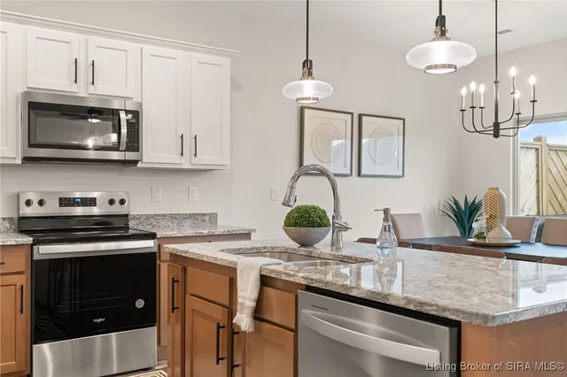 $299,900 | 5211 North Hampton Court, Unit LOT #1517, Charlestown, IN 47111