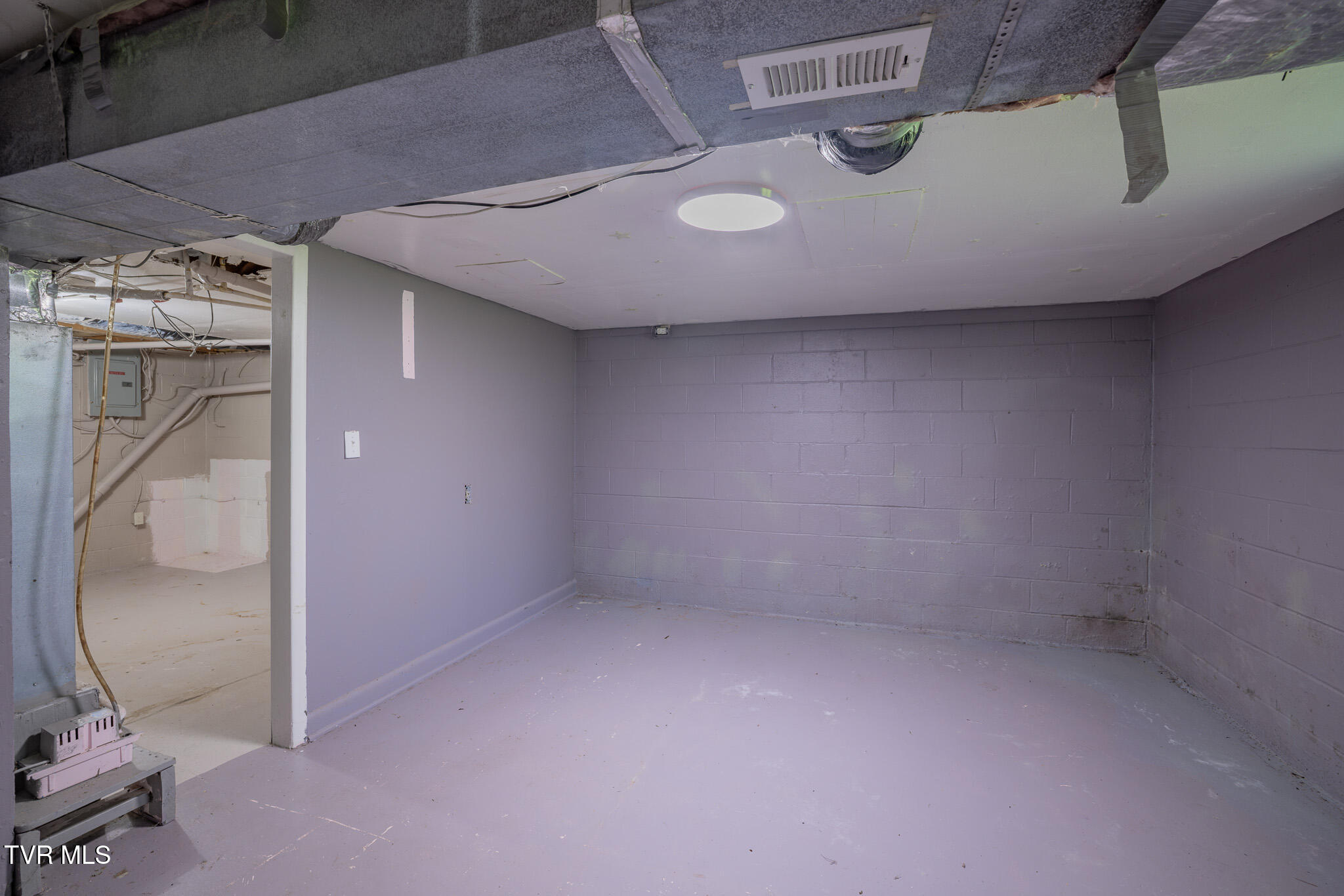 1380 Allison Gap Road Saltville, VA 24370 - Photo 33 of 35 1R9A7189-HDR
