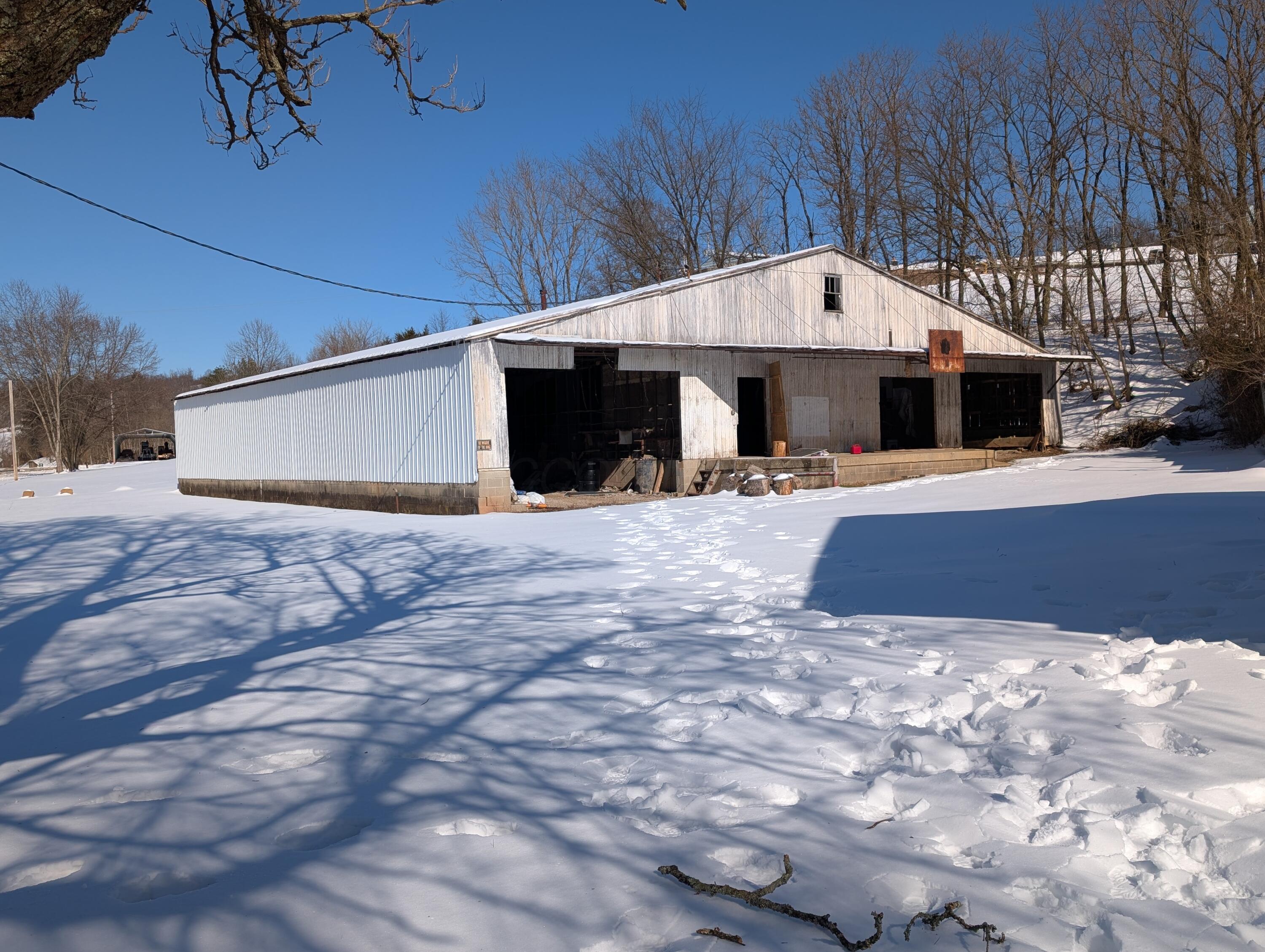 47 Main Street Amesville, OH 45711 - Photo 3 of 17