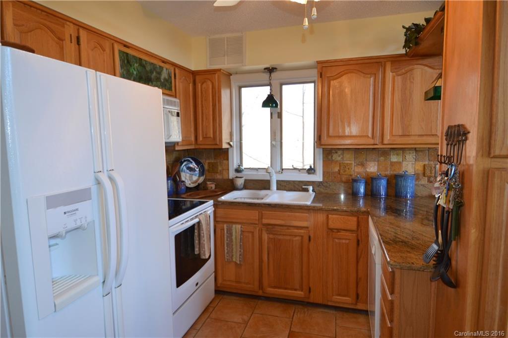 108 Weeping Cherry Forest Road, Unit 10 Fairview, NC 28730 - Photo 13 of 23 Gallery Image 13