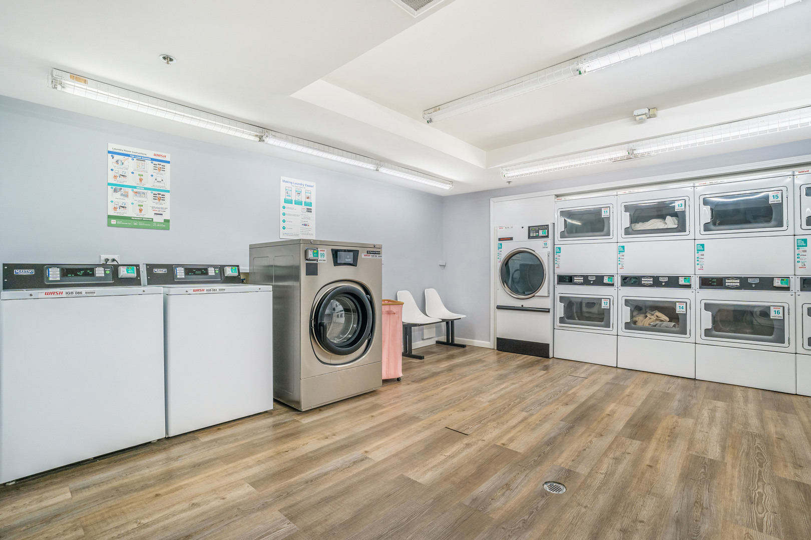 40 East 9th Street, Unit 1916D Chicago, IL 60605 - Photo 28 of 35