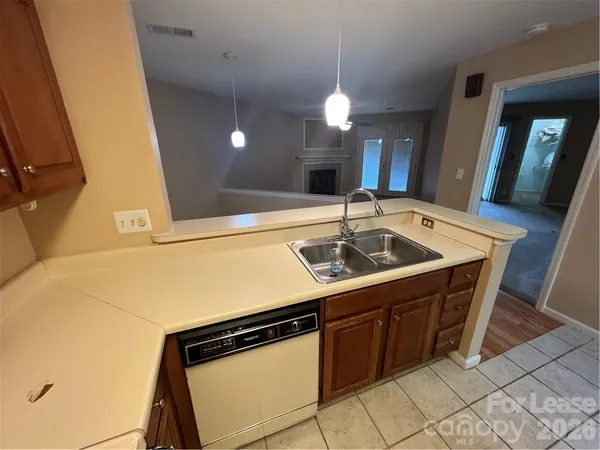 $1,695 | 18817 Nautical Drive, Cornelius, NC 28031