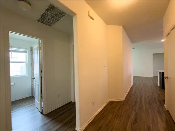 $2,000 | 21417 Wilmiller Lane, Pflugerville, TX 78660