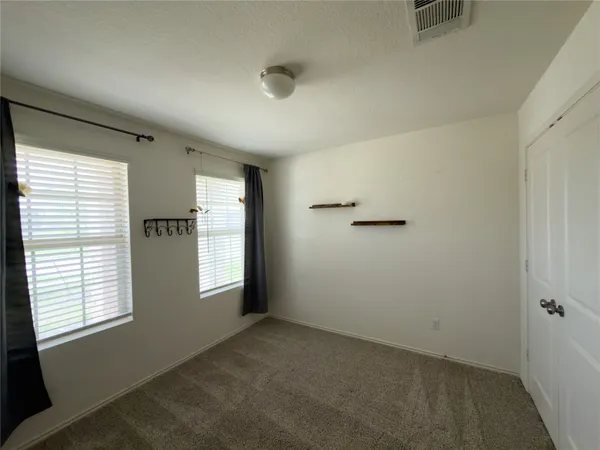 $2,000 | 21417 Wilmiller Lane, Pflugerville, TX 78660