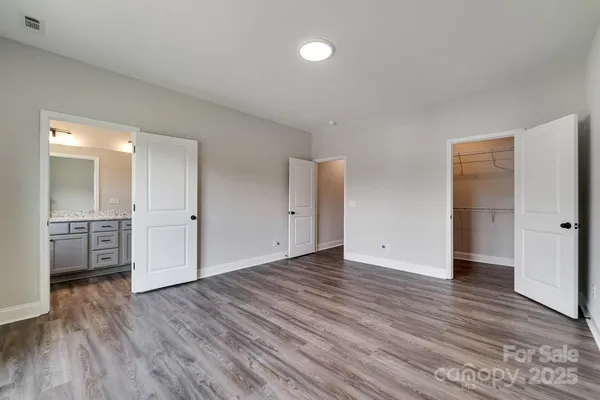 $485,000 | 381 Scenic Rdg Circle, Franklin, NC 28734
