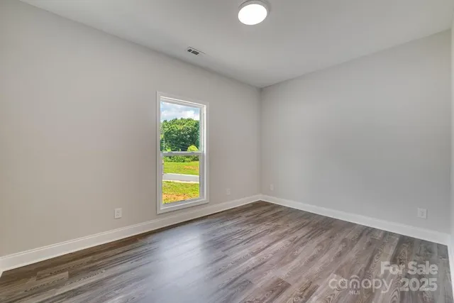 $499,500 | 381 Scenic Rdg Circle, Franklin, NC 28734