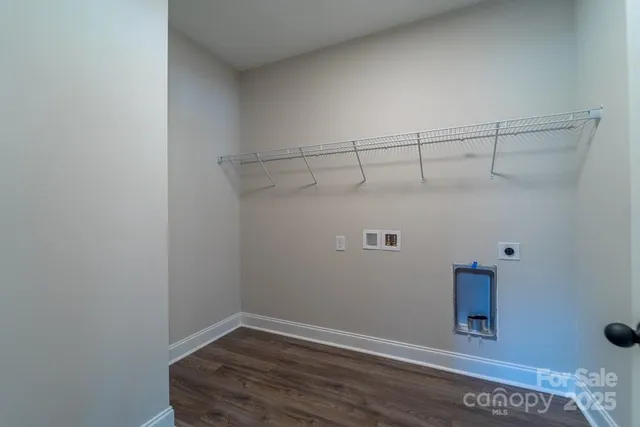 $499,500 | 381 Scenic Rdg Circle, Franklin, NC 28734