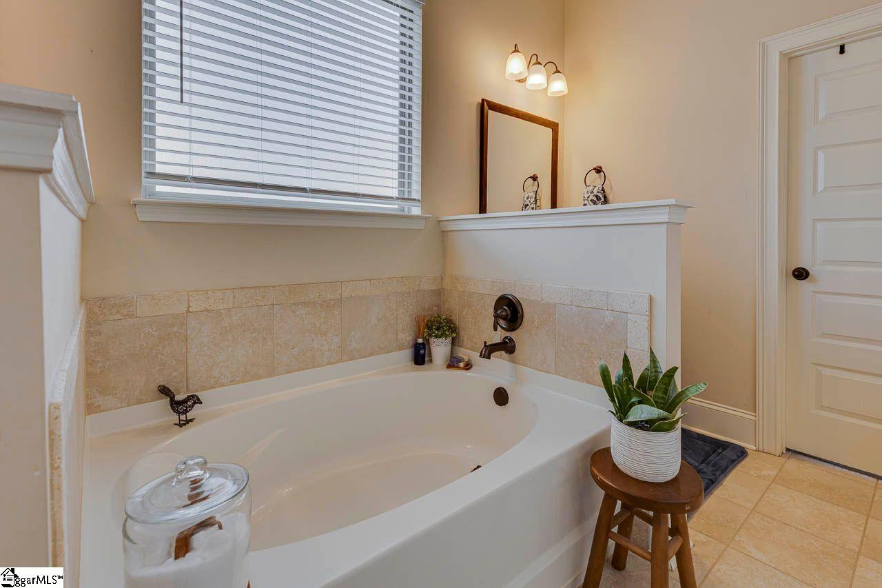 133 James Lk Way Easley, SC 29642 - Photo 20 of 42