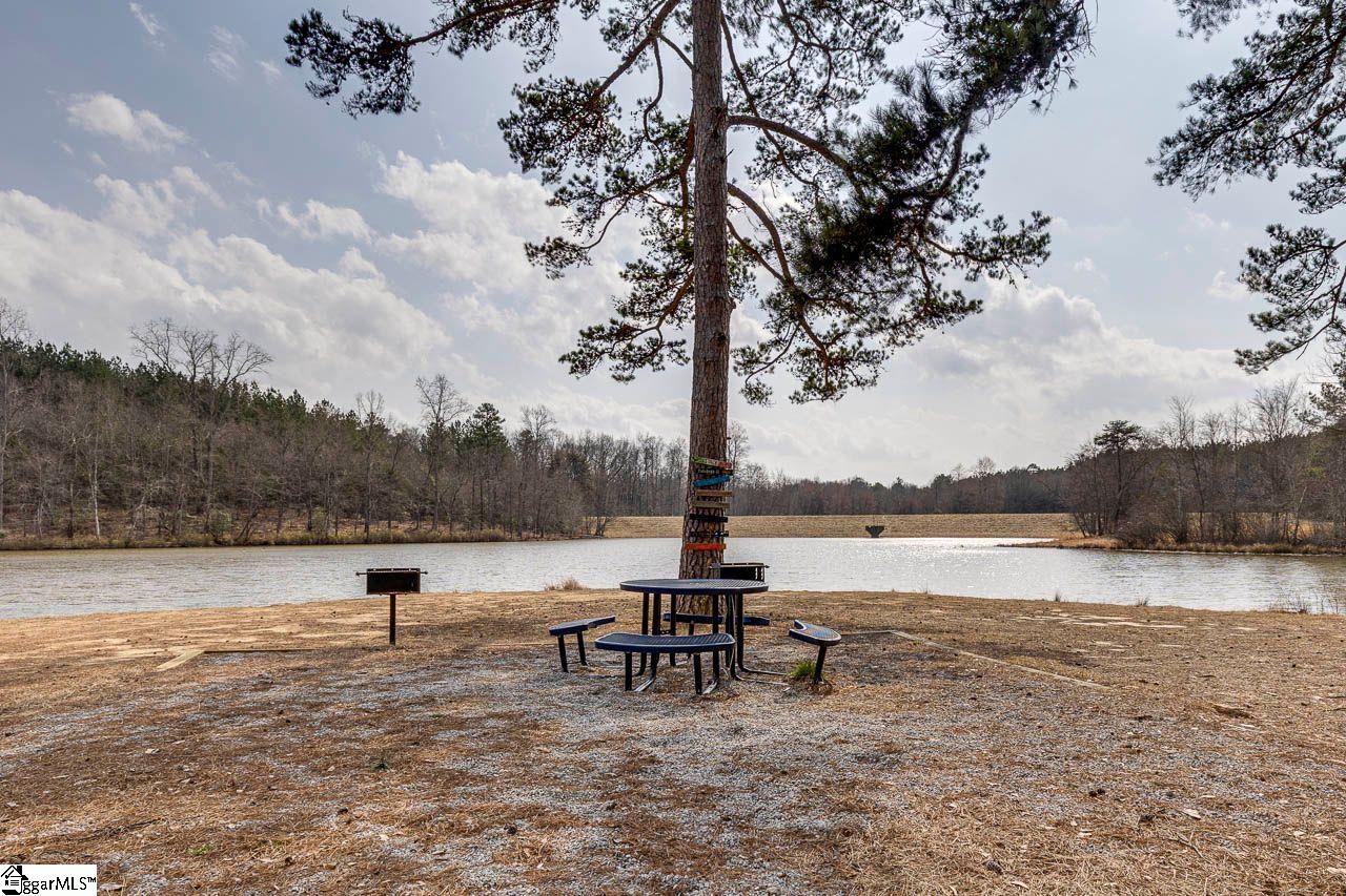 133 James Lk Way Easley, SC 29642 - Photo 29 of 42