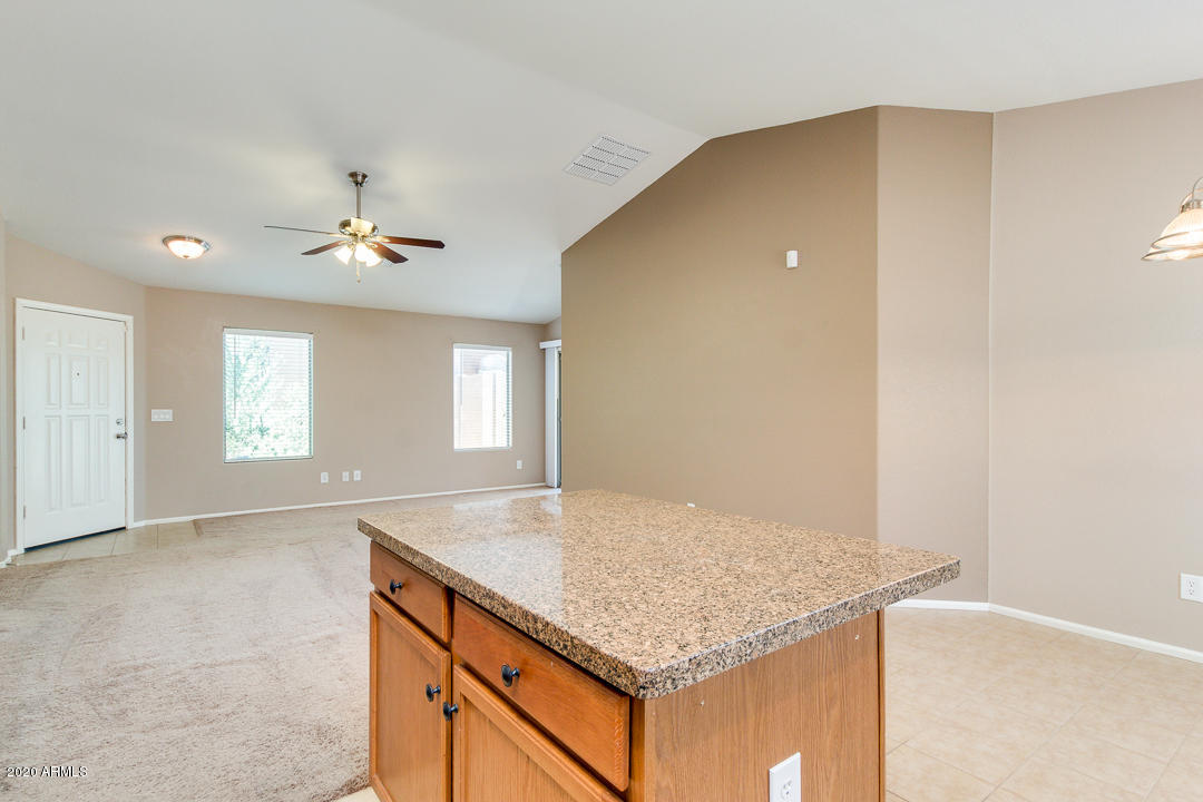 4163 East Graphite Road San Tan Valley, AZ 85143 - Photo 14 of 30 4163 E Graphite Rd., STV AZ (14)