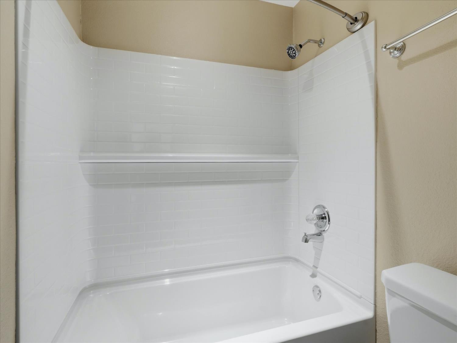 7675 North First Street, Unit 140 Fresno, CA 93720 - Photo 30 of 33