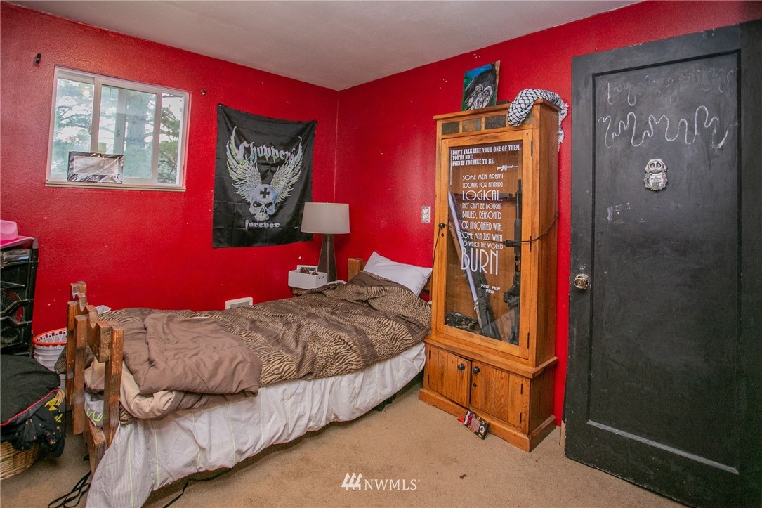 9775 Stone Road Northeast Moses Lake, WA 98837 - Photo 11 of 25 Gallery Image 11