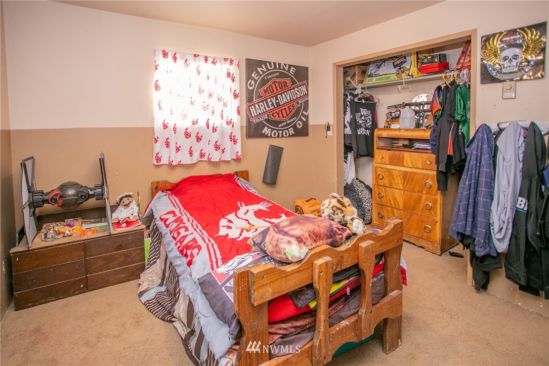 9775 Stone Road Northeast Moses Lake, WA 98837 - Photo 13 of 25 Gallery Image 13
