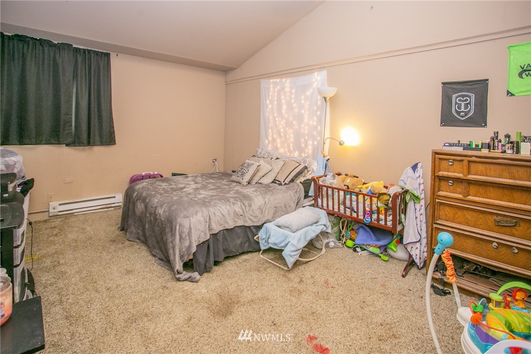9775 Stone Road Northeast Moses Lake, WA 98837 - Photo 24 of 25 Gallery Image 24