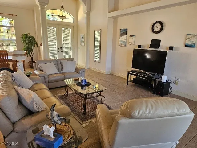 $3,500 | 118 Southeast 23rd Place, Cape Coral, FL 33990