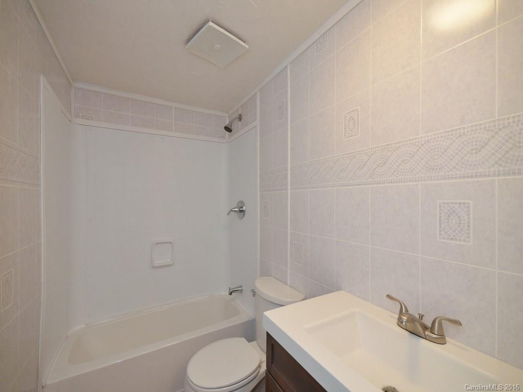 29 Star Road Marshall, NC 28753 - Photo 7 of 14 Gallery Image 7